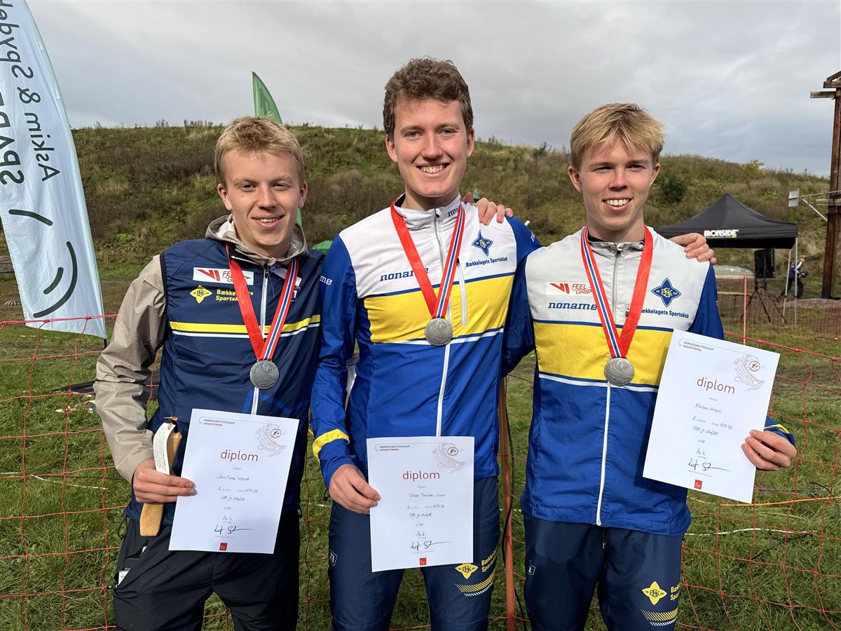 SØLV i junior-NM stafett